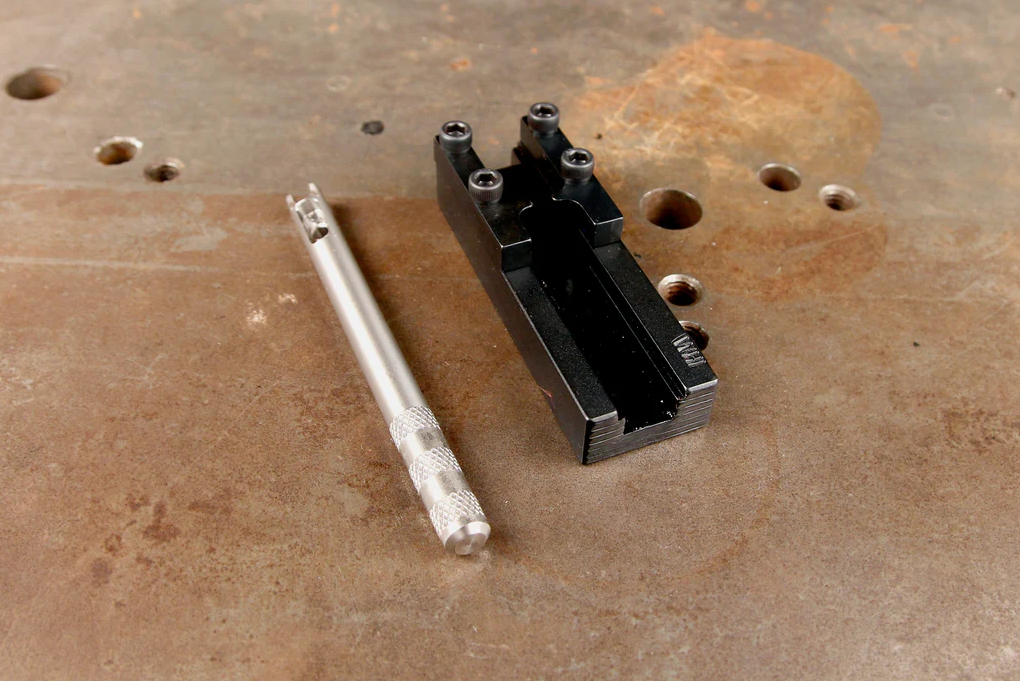 Workhorse Irons, Deluxe Workhorse Armature Bar Fixture / Stand Set